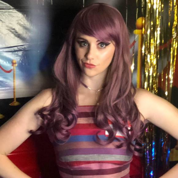 Meet your Posher, Kenzie - Picture 1 of 1